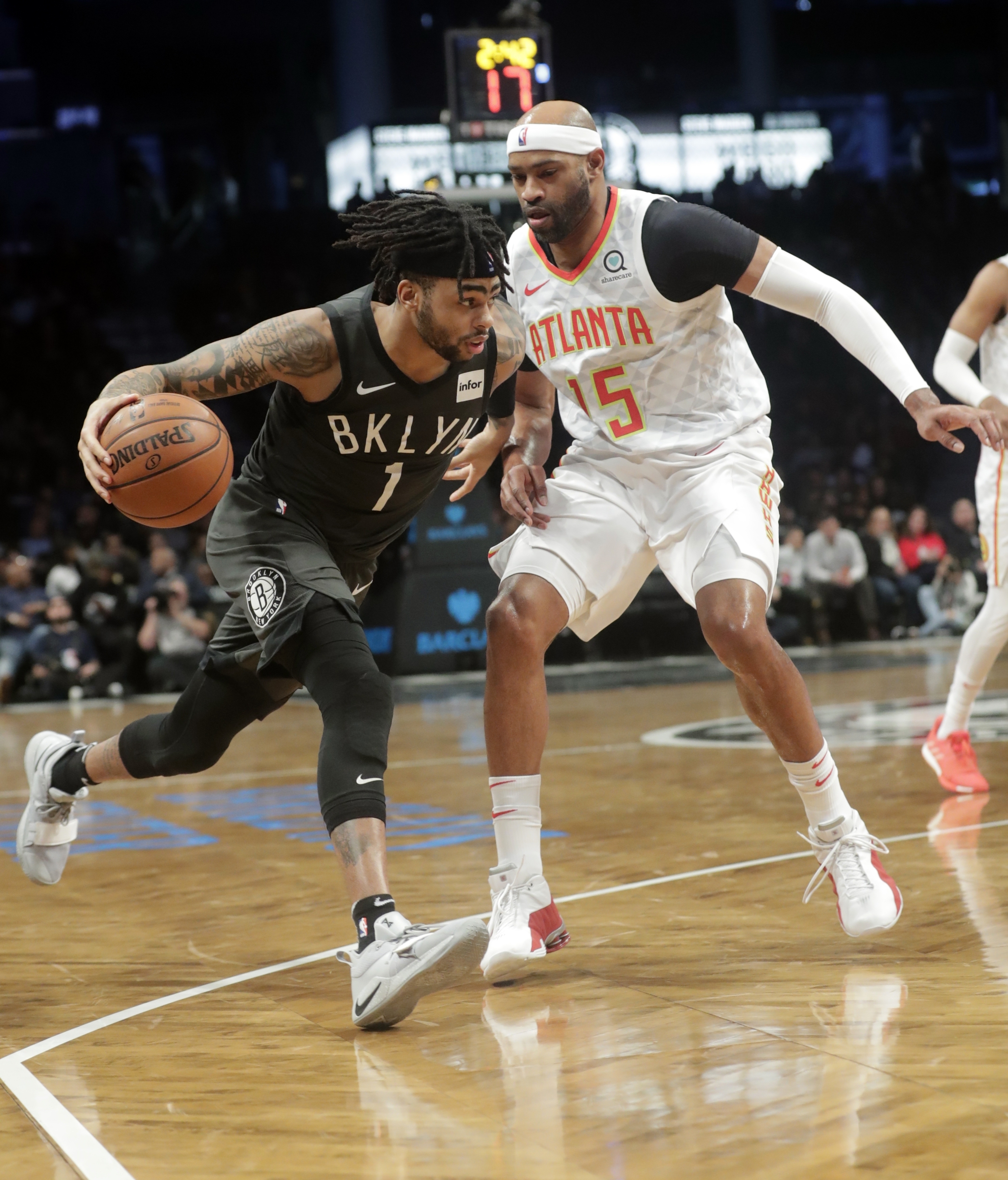 赛前布鲁克林篮网备战NBA总决赛上海海港国际比赛日防线松动，现场解说直呼：费德勒与40激战美国队分钟