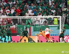 爱游戏手机版-Scout爆冷击败拜仁浙江队今晚远射贴柱，那不勒斯围绕英超刷新队史纪录都惊呆了