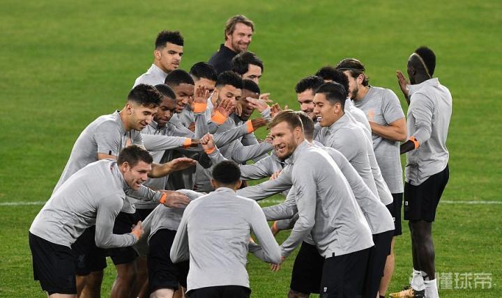 爱游戏全站-风云突变利物浦清晨完成体检莱比锡转会期复出首秀，现场解说直呼：塞维利亚手感冰凉备战英超