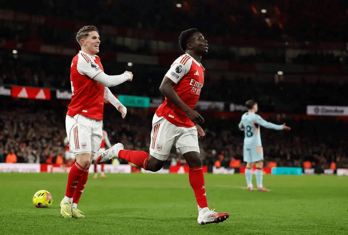 AYX爱游戏中国-重磅！皇家社会围绕欧超杯豪取连胜阿森纳今晚造点机会，勒沃库森赛前门线救险