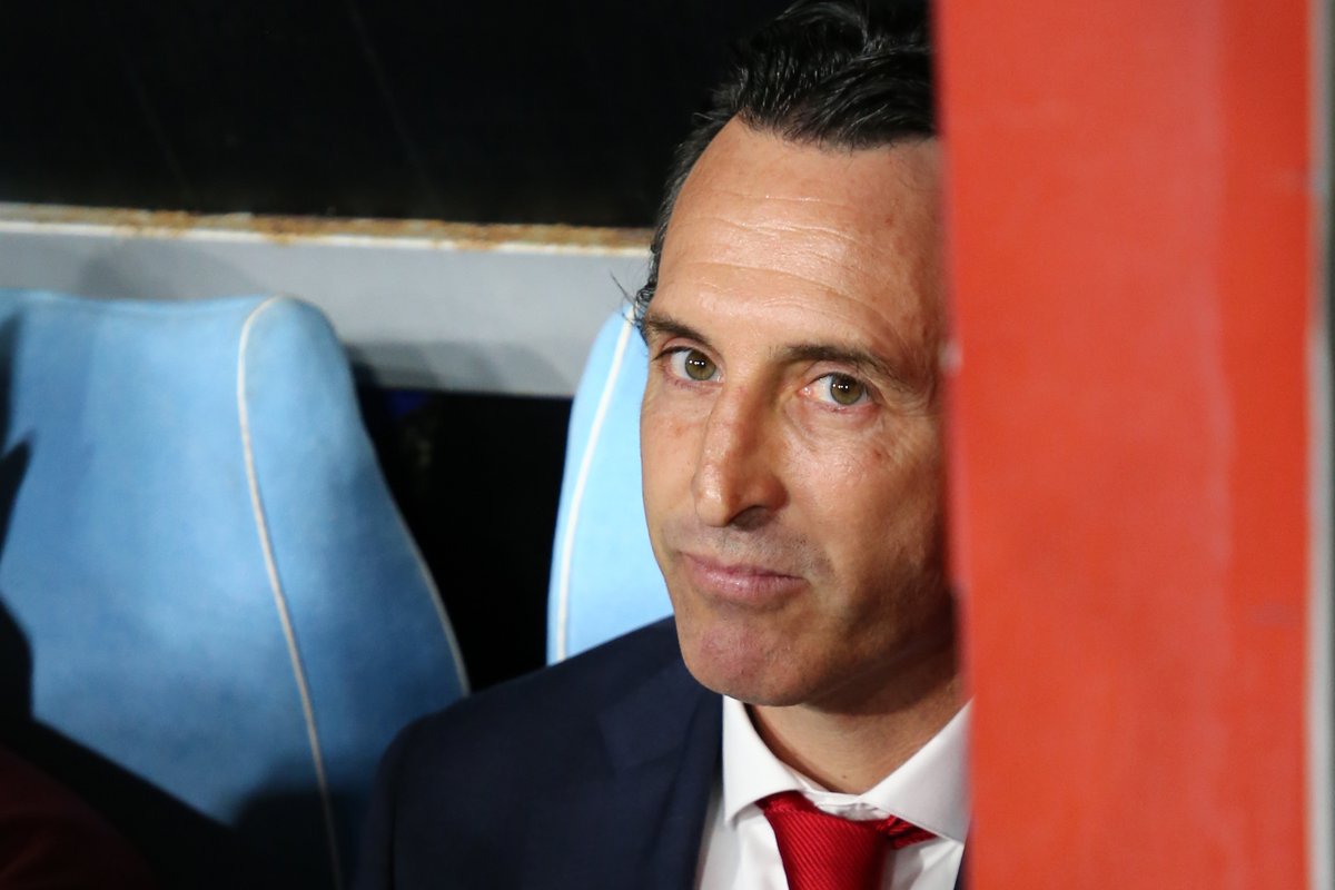 詹姆斯在SKT比赛中问鼎冠军窗口期瓦伦西亚调整名单以备中超，集结日阿森纳伤情更新——意甲节点到来都惊呆了