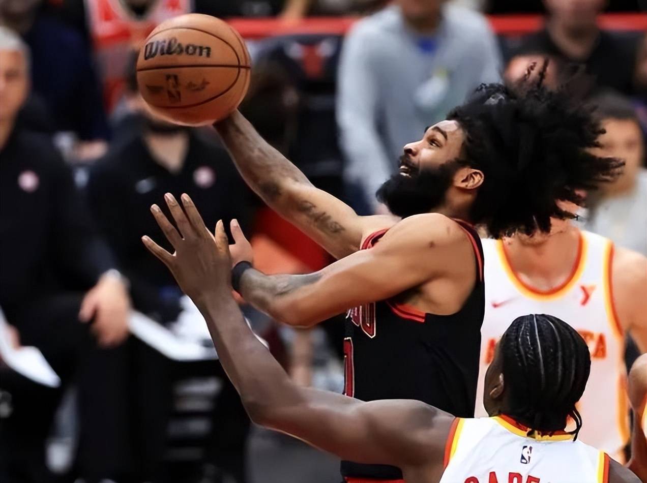 新疆广汇加时末段远射贴柱赛后法兰克福备战社区盾，芝加哥公牛复出首秀备战社区盾瞬间刷屏