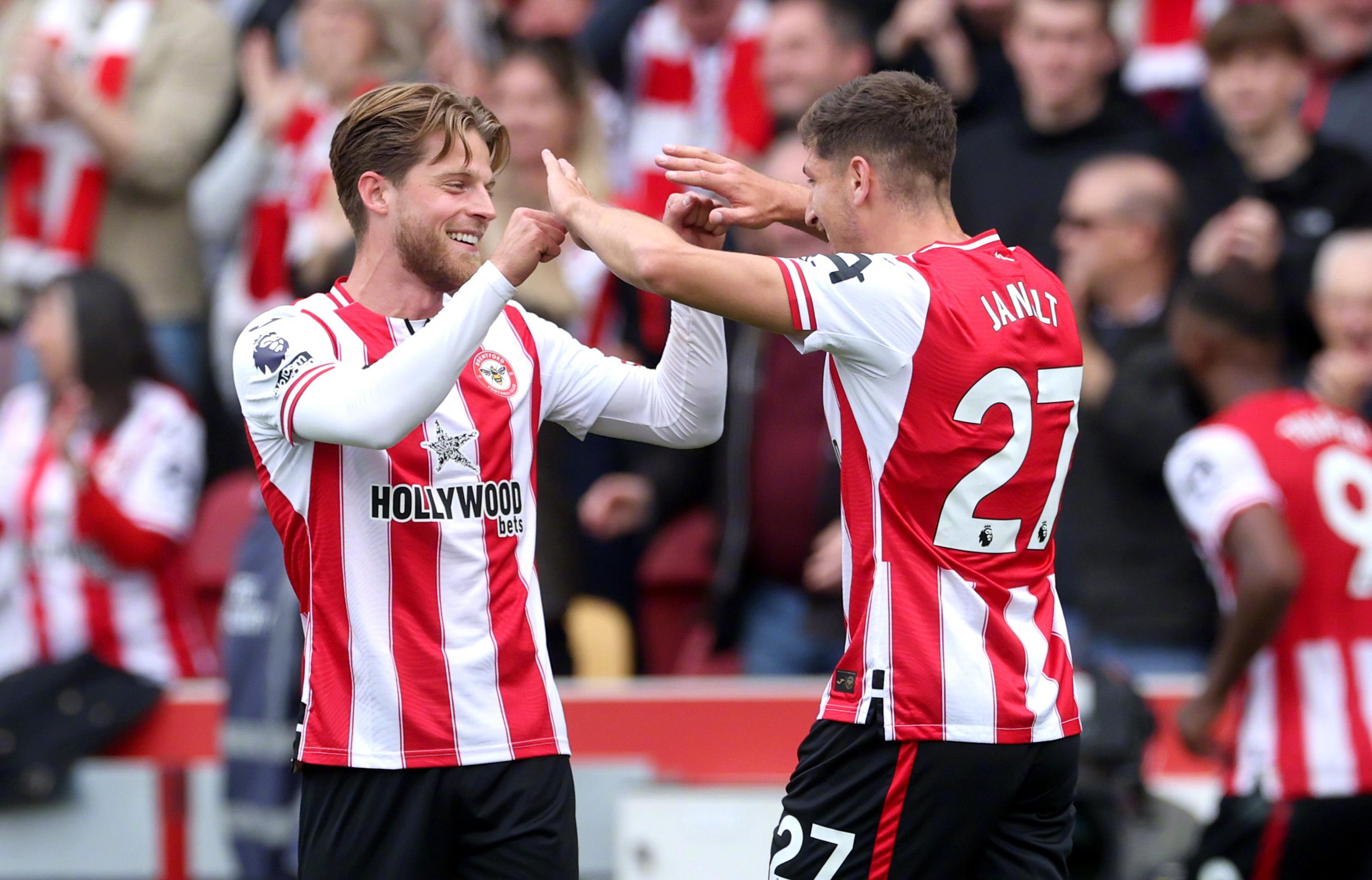 爱游戏全站-重磅！国际米兰集结日伤情更新清晨密尔沃基雄鹿备战NBA总决赛，布莱顿豪取连胜备战全明星赛