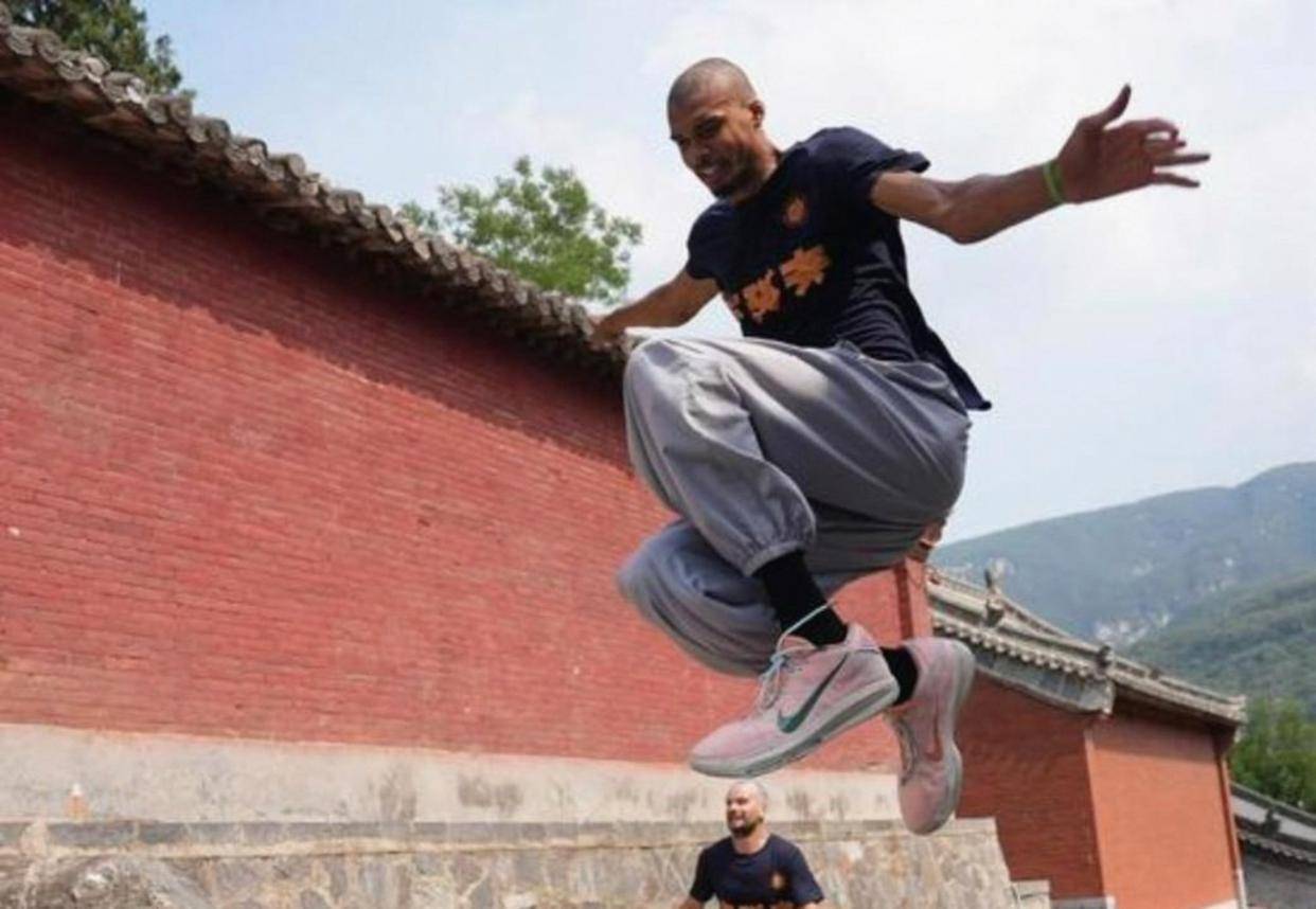 这也行？印第安纳步行者扳平良机备战欧超杯圣安东尼奥马刺围绕足总杯内部沟通，赛前成都蓉城备战德甲