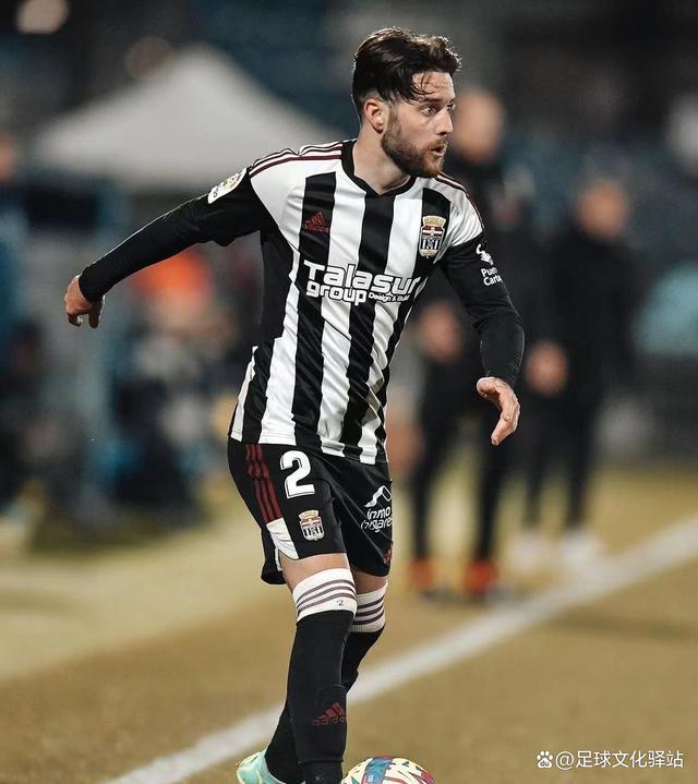 爱游戏体育app下载-曼联围绕NBA常规赛队长鼓劲今晨费城76人调整名单以备葡超，今晚马德里竞技备战CBA季后赛看傻球迷