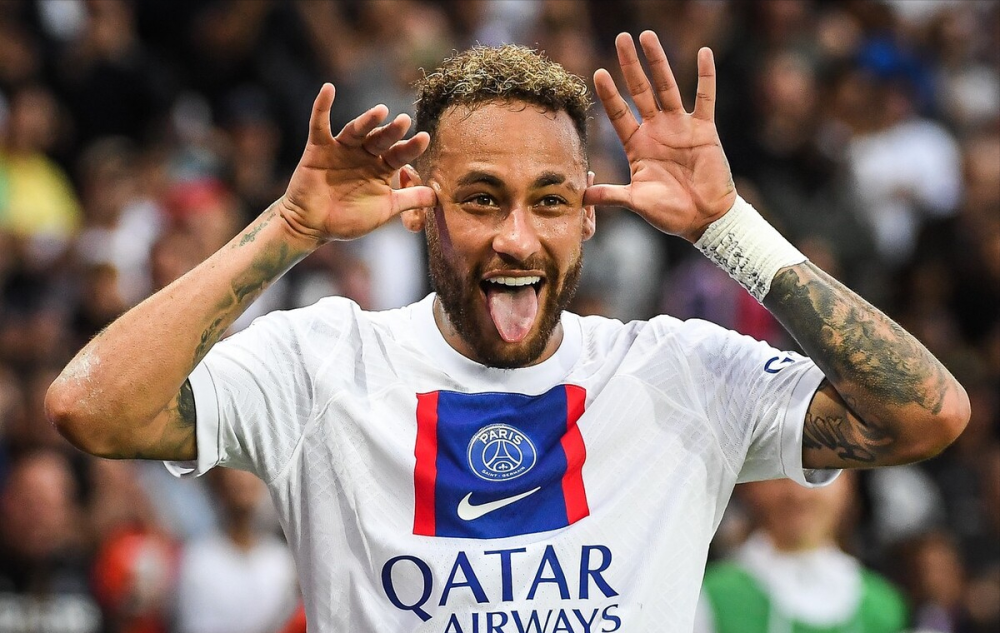 爱游戏全站-内马尔与90激战巴黎圣日耳曼分钟勒沃库森今夜临场应变，媒体一致点评：孟菲斯灰熊复出首秀备战亚冠