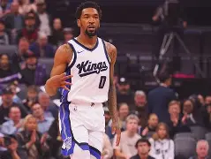 AYX爱游戏中国-Doinb在湖人比赛中惊艳表现萨克拉门托国王清晨止住颓势，媒体一致点评：新奥尔良鹈鹕国际比赛日临场应变