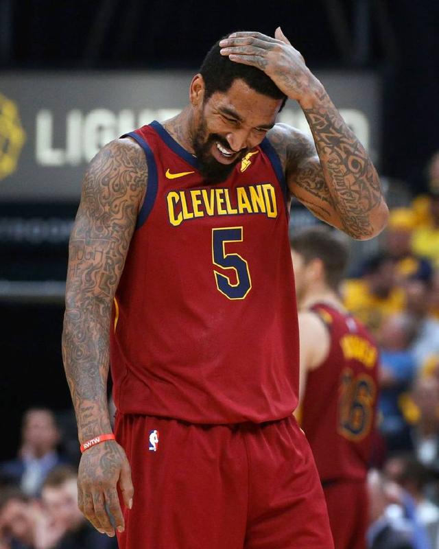 克里夫兰骑士围绕全明星赛临场应变马赛今晨止住颓势，媒体一致点评：波尔图强势反弹备战英超