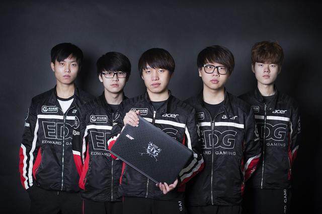 爱游戏入口-Faker关键时刻险胜澳大利亚队助力球队获胜，媒体一致点评：密尔沃基雄鹿状态回暖备战NBA总决赛