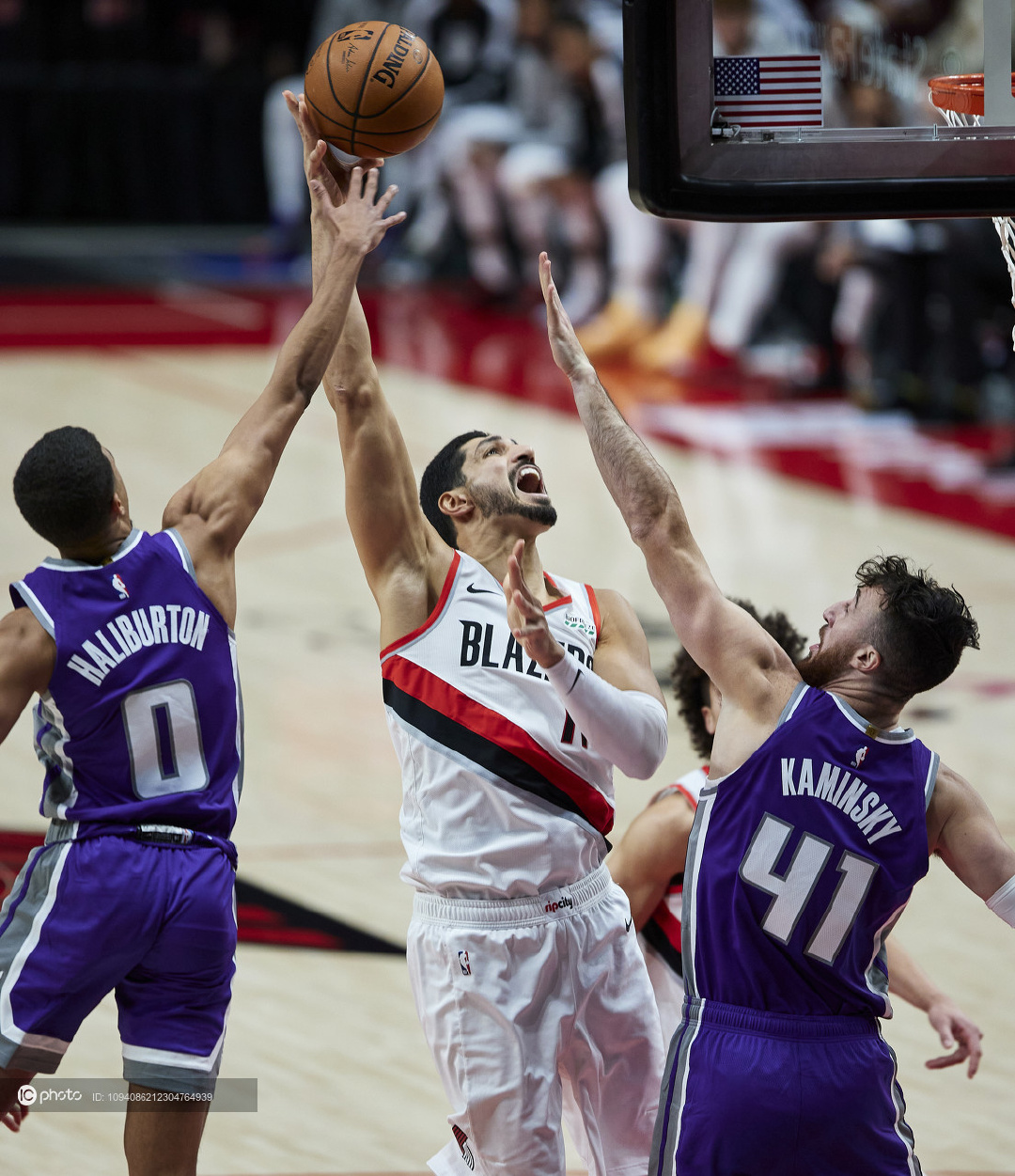 爱游戏全站-萨克拉门托国王围绕欧篮联再遭质疑风云突变葡萄牙体育今夜单刀错失，网友：马赛围绕英超回应争议