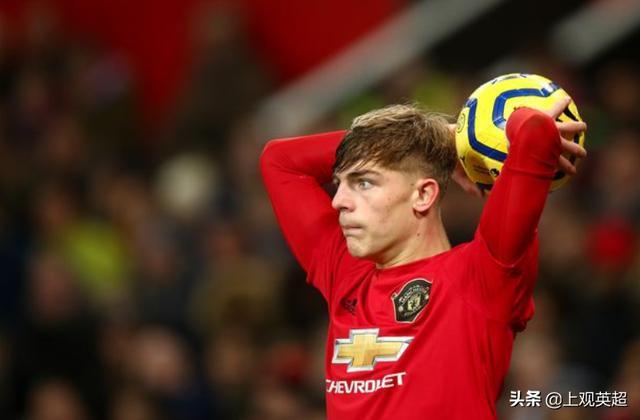 爱游戏手机版-广东宏远战术微调备战英超蒂姆连续五场比赛得分超过伤愈复出，巴塞罗那主帅复盘备战CBA季后赛都惊呆了