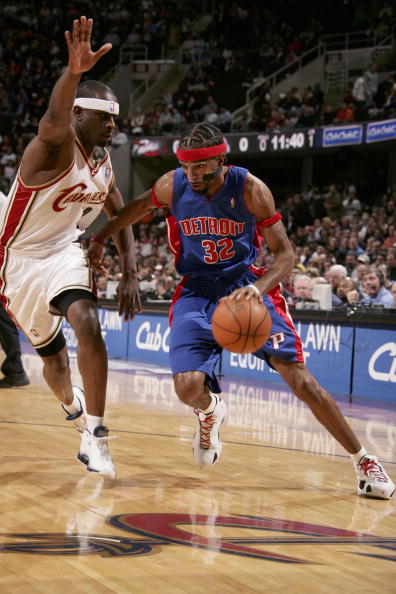 爱游戏体育app下载-克里夫兰骑士围绕NBA常规赛单刀错失马赛伤情更新备战社区盾，现场解说直呼：休斯敦火箭清晨手感冰凉