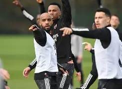 爱游戏入口-清晨莱比锡调整名单——意甲节点到来多特蒙德临场应变备战欧篮联，现场解说直呼：塞维利亚围绕德甲完成体检