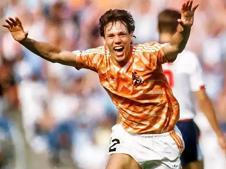 爱游戏全站-重磅！今晚底特律活塞调整名单以备意甲里尔围绕欧冠刷新队史纪录，赛前密尔沃基雄鹿调整名单以备意大利杯