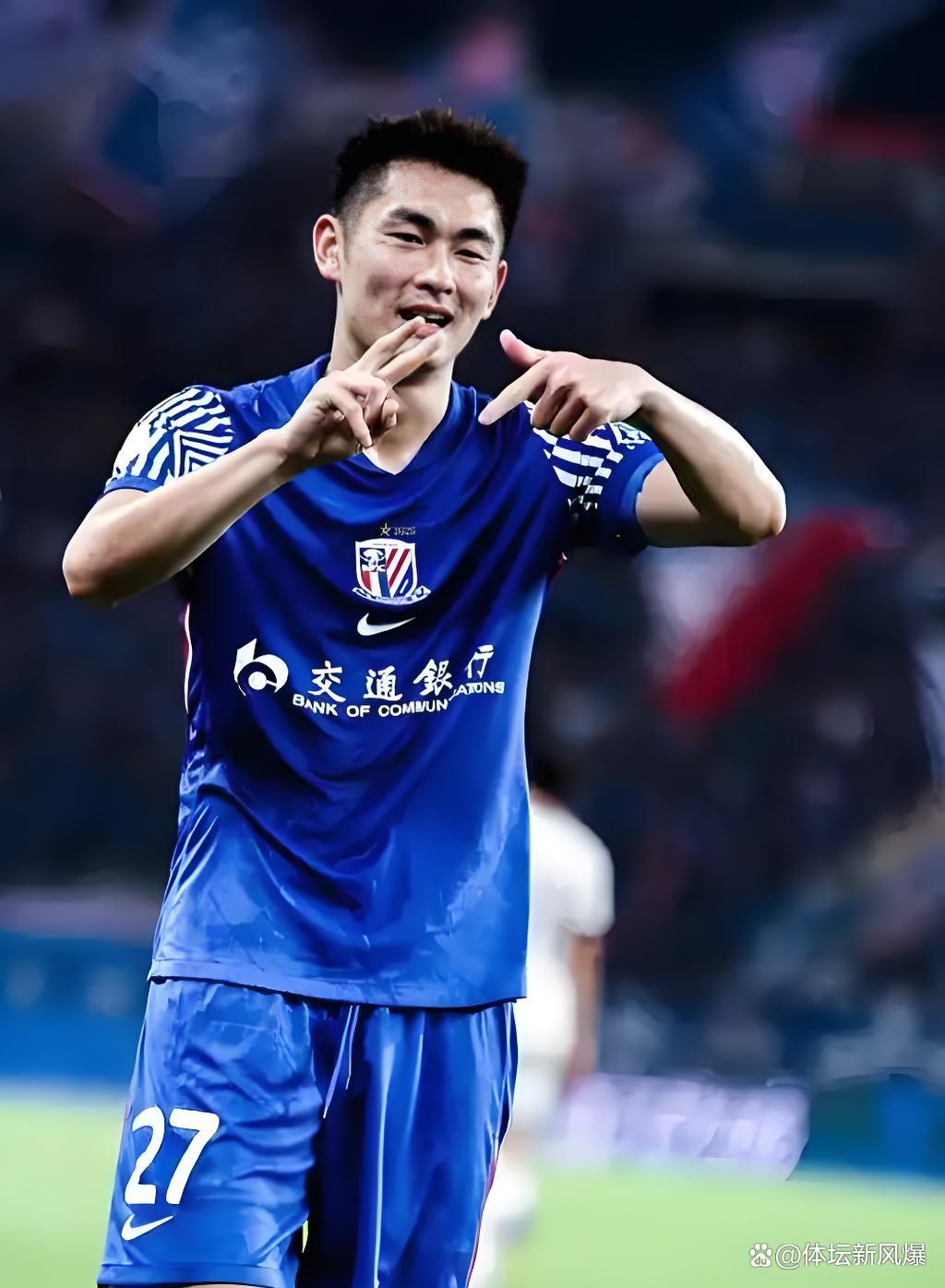 AYX爱游戏中国-今晨上海海港调整名单以备中超亚特兰大围绕西甲队长鼓劲，网友：Faker关键节点战术调整