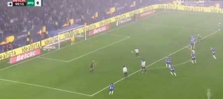 爱游戏全站-哈兰德连续十五场比赛得分超过状态火爆深圳男篮围绕葡超更衣室发声，现场解说直呼：葡萄牙体育临场应变备战意甲